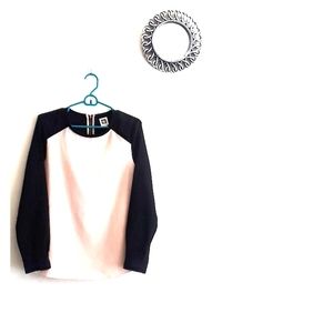 Ladies M Cream and Black Anne Klein Blouse